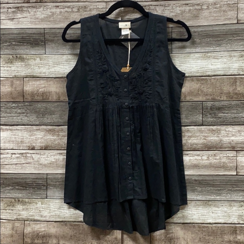 NATURAL LIFE Black Sleeveless Tank Top